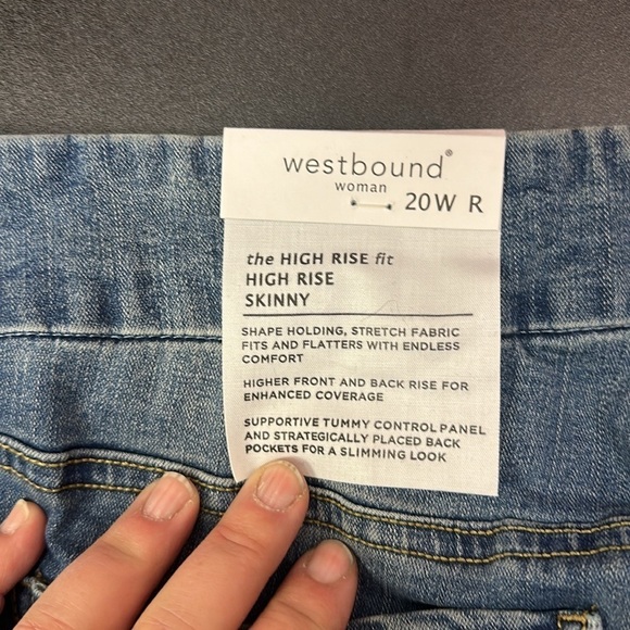 69.  NWT westbound high rise skinny pull on jegging size 20 w R - Picture 2 of 9